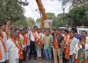 सणासुदीत धाराशिव शहर काळोखात