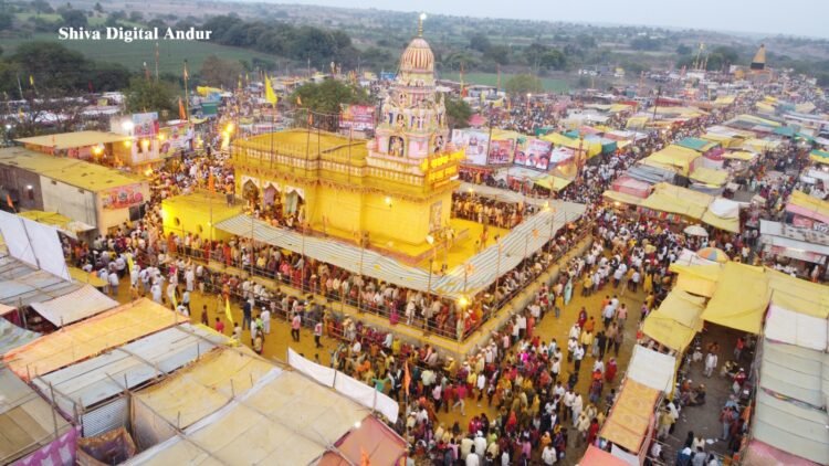 येळकोट , येळकोट जयघोषाने मैलारपूर नगरी दुमदुमली