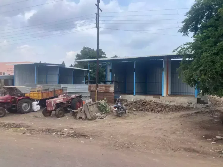 जिल्हाधिकारी, तहसीलदार यांच्या आदेशाला न.प. मुख्याधिकाऱ्याकडून केराची टोपली