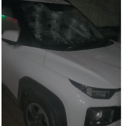 मनीषा राखुंडे-पाटील यांच्या घरावर हल्ला