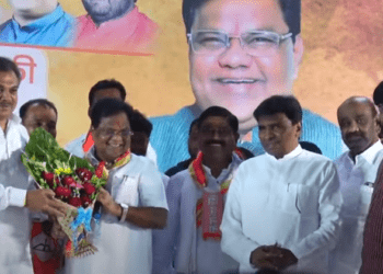 सावंतांची नाराजी…