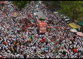 अर्चना पाटील यांचे अभूतपूर्व शक्तिप्रदर्शन