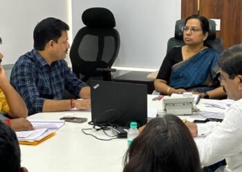 विमा प्रश्नी राज्याचे केंद्र सरकारकडे बोट 