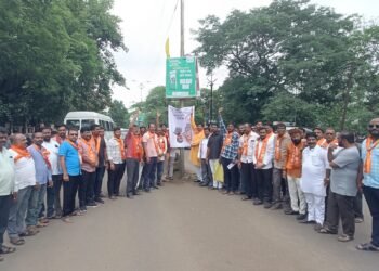 शिक्षणाचा खेळखंडोबा करणार्‍या सरकारविरोधात शिवसेना आक्रमक