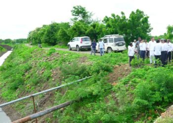 तेरणा प्रकल्पाच्या उजव्या व डाव्या कालवा दुरुस्तीचे काम प्रगतीपथावर