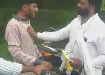 श्रद्धेच्या ठिकाणी दादागिरी, प्रशासनाचे दुर्लक्ष