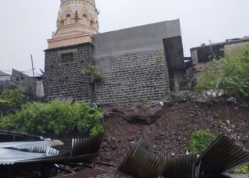 धाराशिव : मुसळधार पावसात मंदिराच्या मागील भिंत कोसळून शेळ्या, कोंबड्यांचा मृत्यू