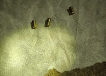 पालकमंत्री तानाजी सावंत यांचे पुतणे धनंजय सावंत यांच्या घरासमोर गोळीबार