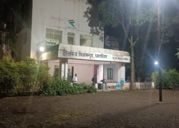 धाराशिवचे ‘विश्रामगृह ‘ – ना बुकिंग, ना भाडं, बेवडे पत्रकार आणि अधिकारी एकत्र !”