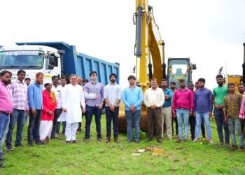 धाराशिव – तुळजापूर – सोलापूर रेल्वे प्रकल्प: आश्वासनांचा खेळ आणि जनतेचा भ्रम