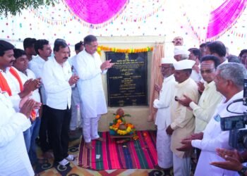 तेर-तुळजापूर, बार्शी हद्द – बोरफळ 625 कोटींच्या रस्त्यांचे भूमिपूजन