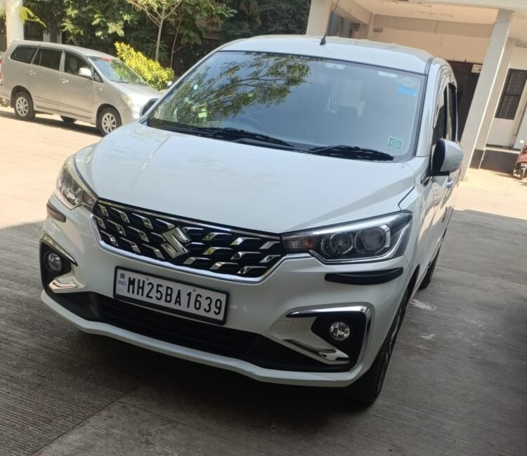 धाराशिव जिल्हाधिकारी कार्यालयात खासगी गाडीचा गैरवापर