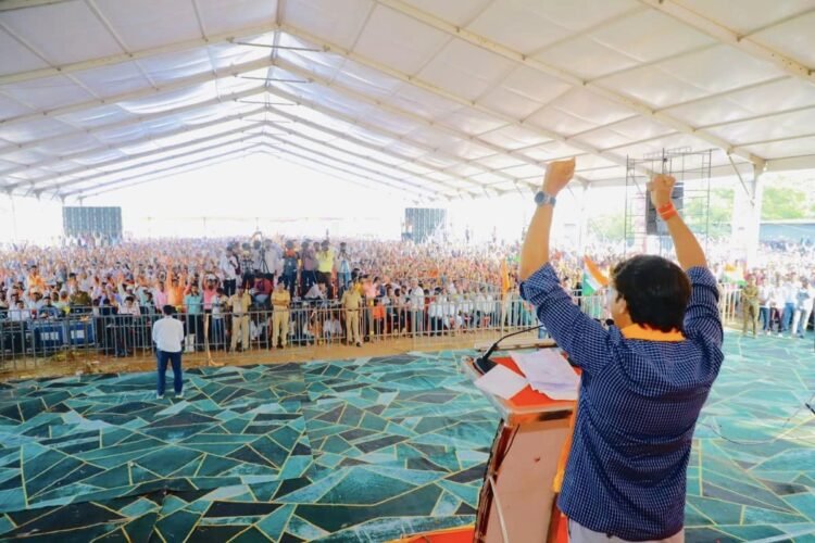 गद्दारी करणाऱ्या चौगुले यांना धडा शिकवा …