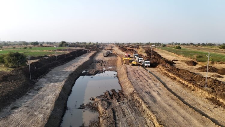 धाराशिव-तुळजापूर रेल्वेमार्गाच्या कामाला वेग; २५ टक्के काम पूर्ण