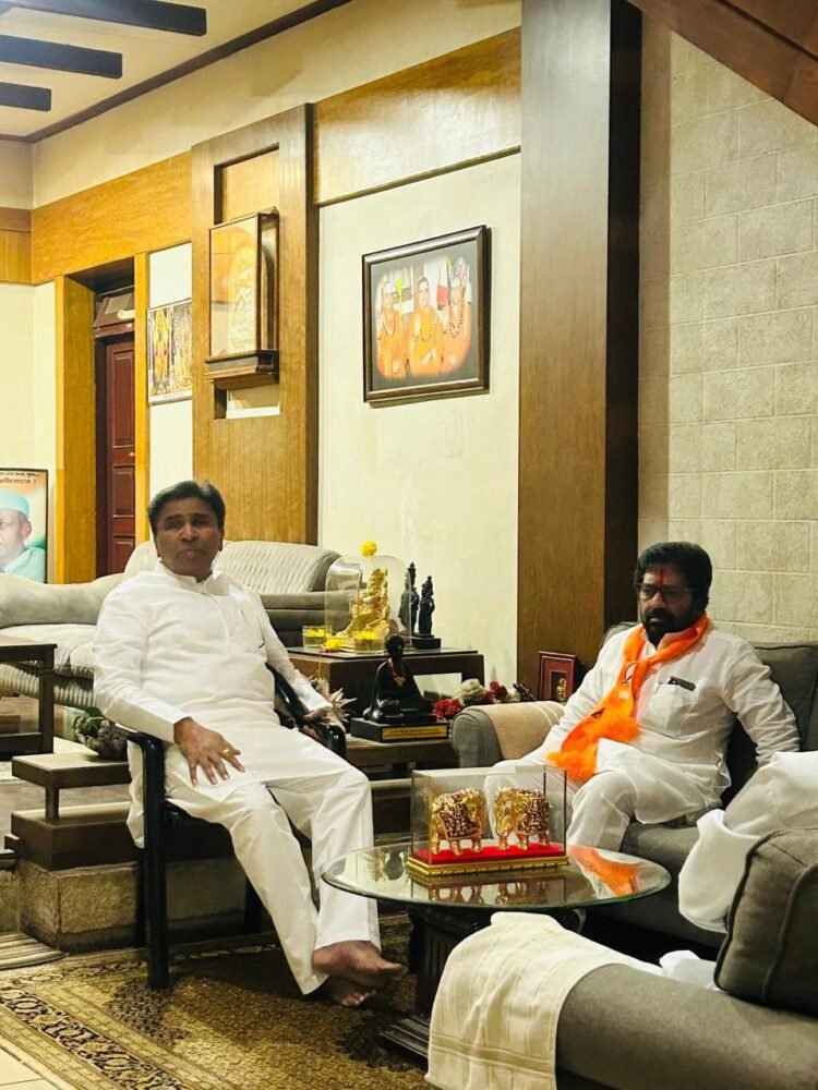 उमरगा-लोहारा निवडणुकीची धमाल: शत्रू झाले साथी, चौगुलेसाठी प्रचाराची तयारी!