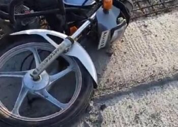 नळदुर्ग बायपासवर अपघात: चार तरुण गंभीर जखमी