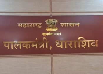 ओमराजे-सरनाईक दोस्ती आणि सरकारी जागेत ओमराजेंचं ‘भक्त निवास’!