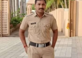 पोलीस कॉन्स्टेबल सूरज करवर यांच्या मृत्यूला जबाबदार कोण?