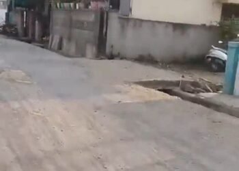 धाराशिव: शाहूनगरमधील रस्त्याच्या निकृष्ट कामाविरोधात नागरिकांचा आक्रोश