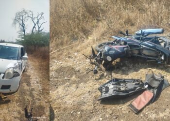 नळदुर्ग : हगलूर पाटी येथे मोटरसायकल-कार अपघात; दोन युवक जखमी