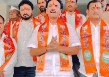 महसूल मंत्री बावनकुळे यांना धाराशिवचे पालकमंत्री करा : अनिल काळे