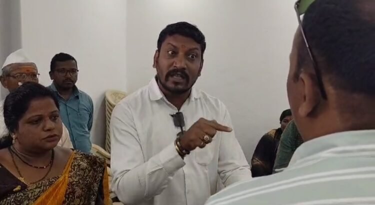 तुळजापूर तहसील कार्यालयात आत्मदहनाचा प्रयत्न