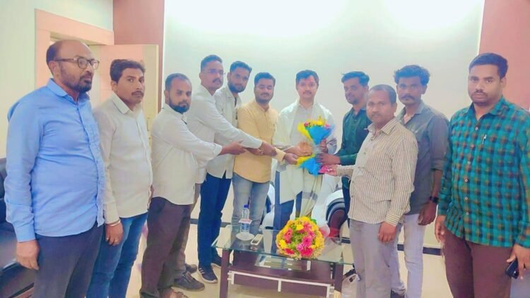 धाराशिवच्या नवे जिल्हाधिकारी कीर्ती किरण पूजार यांचे आगमन