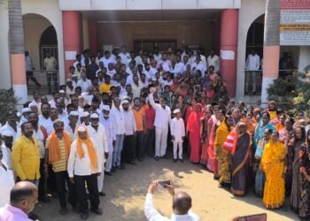 कराळीतील दोन विद्यार्थ्यांवर हल्ल्याच्या आरोपीनां अटक का नाही?