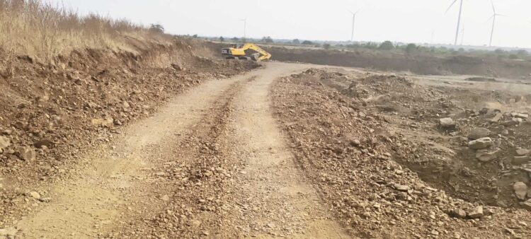 तुळजापूर-लातूर महामार्गाच्या नावाखाली खनिज लूट! तहसीलदारांच्या कारवाईची प्रतिक्षा