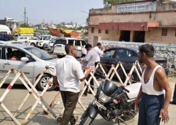 तुळजापूर : शहर एन्ट्रीची लूट थांबली, पण बनावट पावत्यांची रात्रभर उधळण!