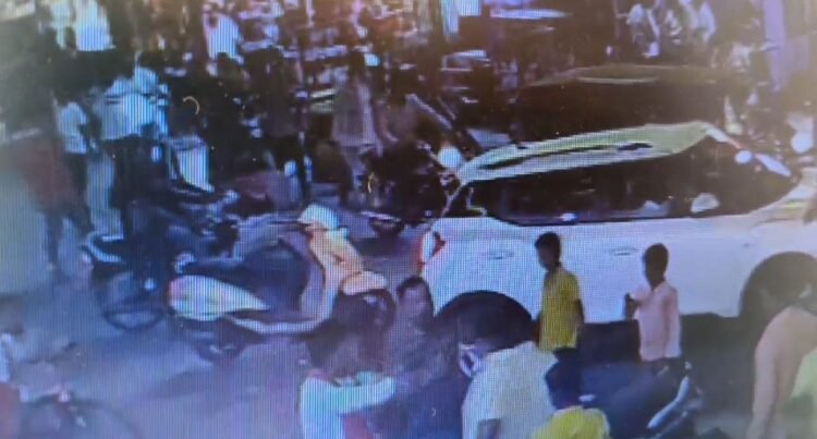 तुळजापुरात गावगुंडाचा बेधडक हैदोस