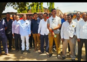 एसटी कामगार संघटनेचे प्रलंबित मागण्यांसाठी आंदोलन