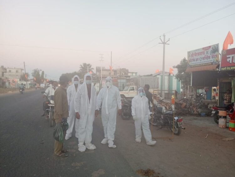 ढोकीत बर्ड फ्लूचा संसर्ग: परिसरात भीतीचे वातावरण