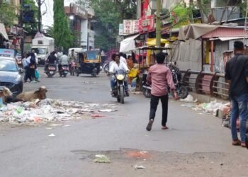 धाराशिवकरांना कचऱ्यात ढकलणारा ८ कोटींचा घोटाळा!