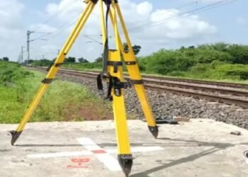 धाराशिव-बीड-छत्रपती संभाजीनगर रेल्वे मार्गाच्या नव्या सर्वेक्षणासाठी 6 कोटींचा निधी मंजूर