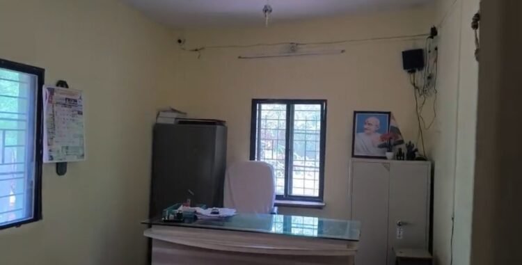 उमरग्यातील वनविभाग रामभरोसे; अधिकारी-कर्मचाऱ्यांचा कार्यालयात थांगपत्ता नाही