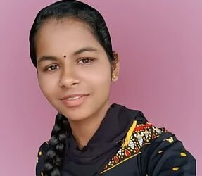 “हसत बोलत गेलेली वर्षा… एक अंतःकरणाला भिडणारी शोकांतिका”