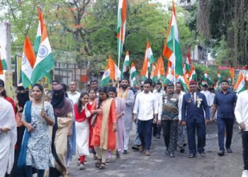धाराशिव देशभक्तीच्या रंगात न्हाऊन निघाले: ‘ऑपरेशन सिंदूर’ अंतर्गत भव्य तिरंगा रॅली