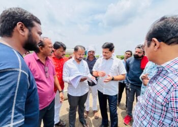 धाराशिव शहरातील सर्व्हिस रोडच्या कामाची आमदार कैलास पाटील यांच्याकडून झाडाझडती;