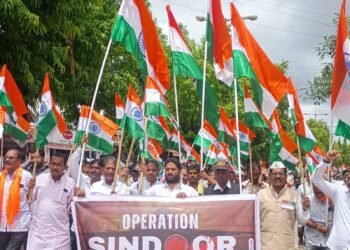 धाराशिवमध्ये ‘ऑपरेशन सिंदूर’चा विजयोत्सव; भव्य तिरंगा रॅलीने शहर दणाणले