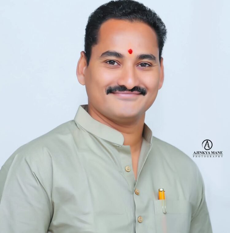 अमित शिंदेंनी आधी मालक ठरवावा, मग सामाजिक मुद्द्यावर बोलावे; पंकज पाटलांचा पलटवार