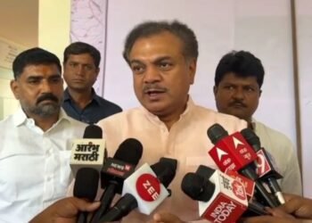 धाराशिव राजकारण भाग ५: DPC बैठकीत ड्रग्जवरून ‘तू तू-मैं मैं’, बाहेर राणा पाटलांची गाडी घसरली;