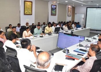 वाह! धाराशिवमध्ये ५० लक्ष वृक्षारोपणाचा ‘इव्हेंट’! पण साहेब, जगणार किती? जुन्या घोषणेचा नवा ‘पंचनामा’