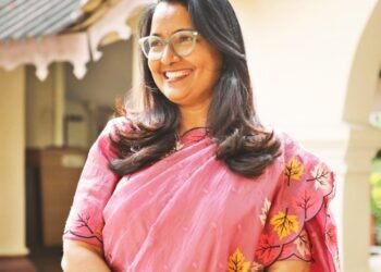 अर्थांच्या आत्महत्येला आव्हान देणारी कवयित्री: सुनीता झाडे