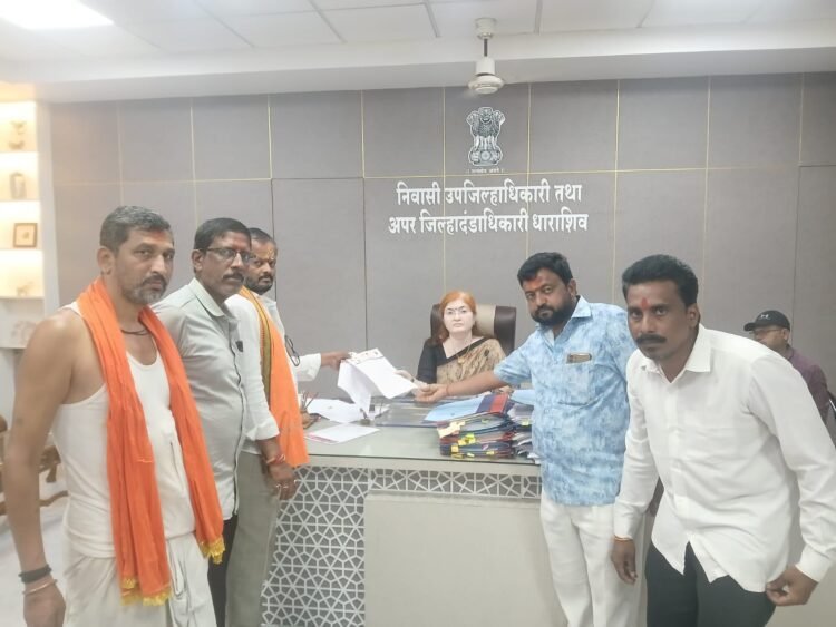 तुळजापूर सैनिक शाळेवर गंभीर आरोप: आर्थिक गैरव्यवहार आणि विद्यार्थी मारहाणीच्या चौकशीची शिवसेनेची मागणी