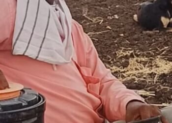 धाराशिव:  वाघोलीतील दुर्दैवी घटना : पोलिस चौकशीत अपमान, मुलाच्या गुन्ह्याचा धक्का; वडिलांची आत्महत्या