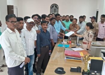 ‘धाराशिव लाइव्ह’च्या संपादकाला धमकी; आनंद कंदलेवर कारवाईच्या मागणीसाठी पत्रकार एकवटले