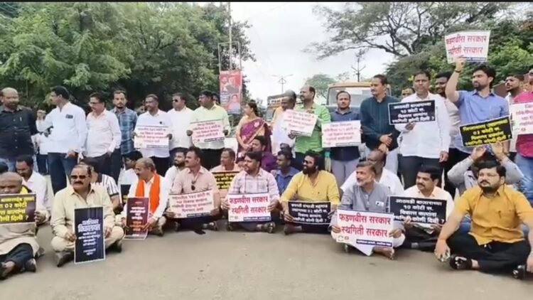 आमदार-पालकमंत्र्यांच्या वादात १४० कोटींची रस्ते कामे रखडली; धाराशिवमध्ये महाविकास आघाडीचा ‘रास्ता रोको’