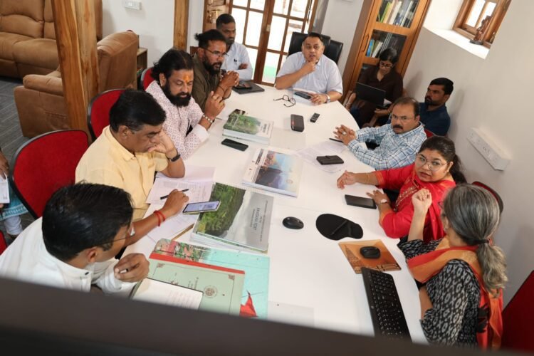 भोपे पुजारी मंडळाच्या मागणीस यश; श्री तुळजाभवानी मंदिराचा गाभारा मूळ स्वरूपातच राहणार!