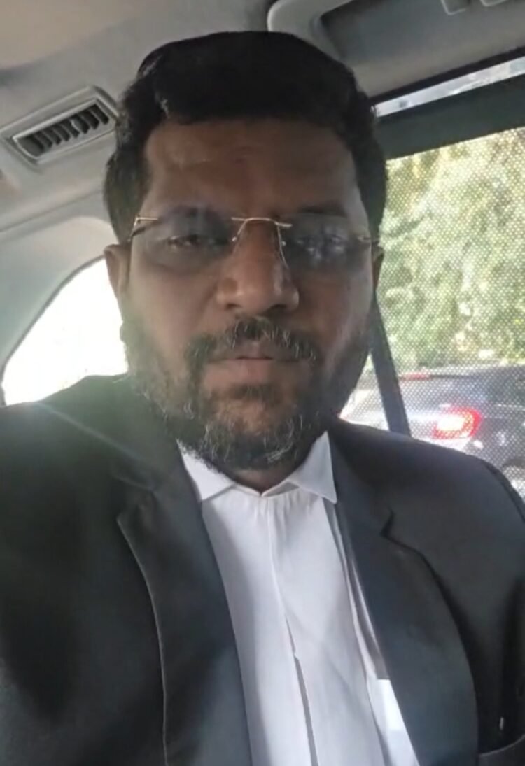 निवडणूक निर्णय अधिकारी ओंकार देशमुख आणि ‘धाराशिव 2.0’ विरोधात तक्रार